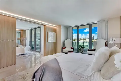 1455 Ocean Drive Miami Beach FL 33139