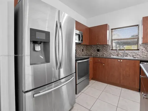 2954 SE 15th Terrace Homestead FL 33035