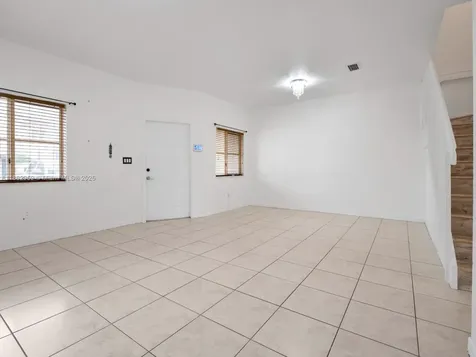 2954 SE 15th Terrace Homestead FL 33035