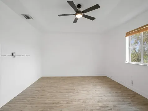 2954 SE 15th Terrace Homestead FL 33035
