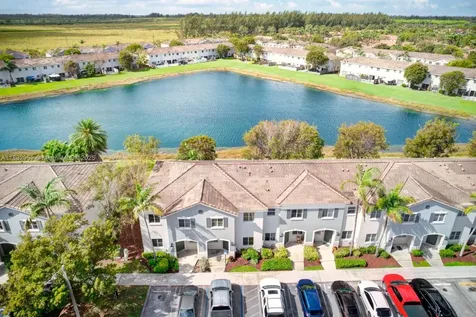2954 SE 15th Terrace Homestead FL 33035