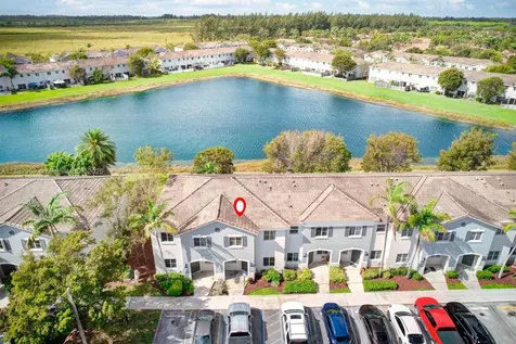 2954 SE 15th Terrace Homestead FL 33035