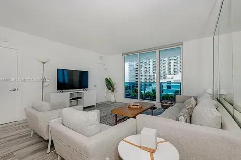 Miami Beach FL 33139