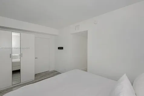 Miami Beach FL 33139