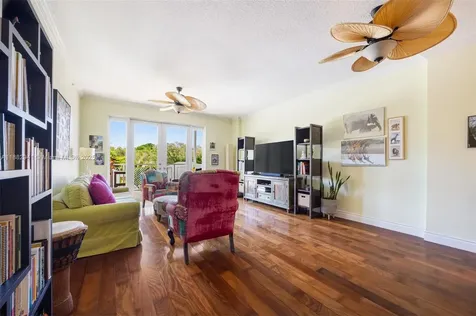 3540 Main Highway Coconut Grove FL 33133