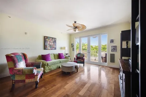 3540 Main Highway Coconut Grove FL 33133