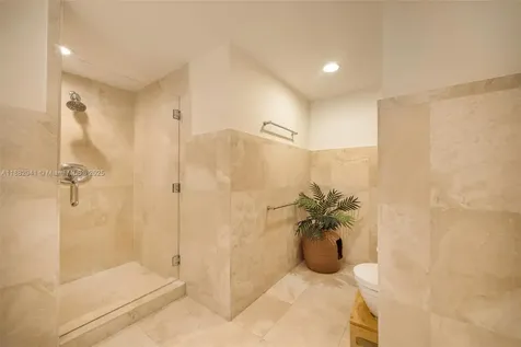 3540 Main Highway Coconut Grove FL 33133