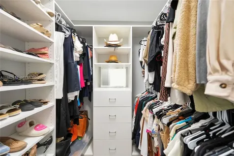 7104 SE Bunker Hill Drive Hobe Sound FL 33455