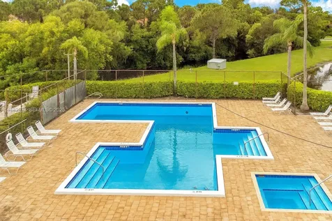 7104 SE Bunker Hill Drive Hobe Sound FL 33455