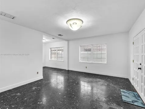 3680 NW 16th Street Miami FL 33125
