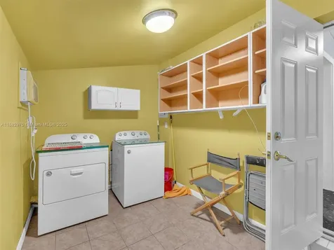 3680 NW 16th Street Miami FL 33125