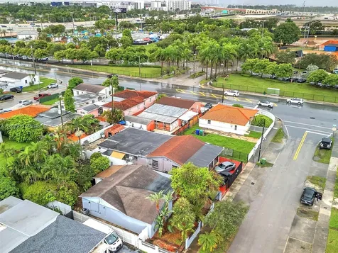 3680 NW 16th Street Miami FL 33125