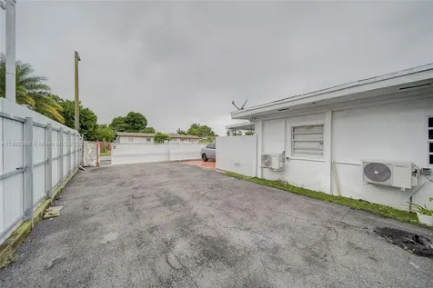5040 NW 197 Street Miami FL 33055