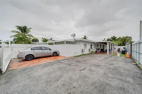 5040 NW 197 Street Miami FL 33055