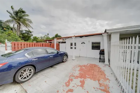 5040 NW 197 Street Miami FL 33055