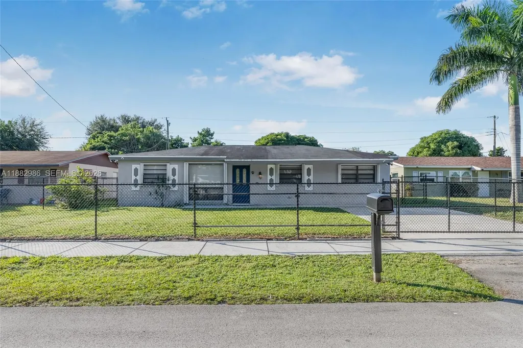 3240 NW 17th Street Lauderhill FL 33311