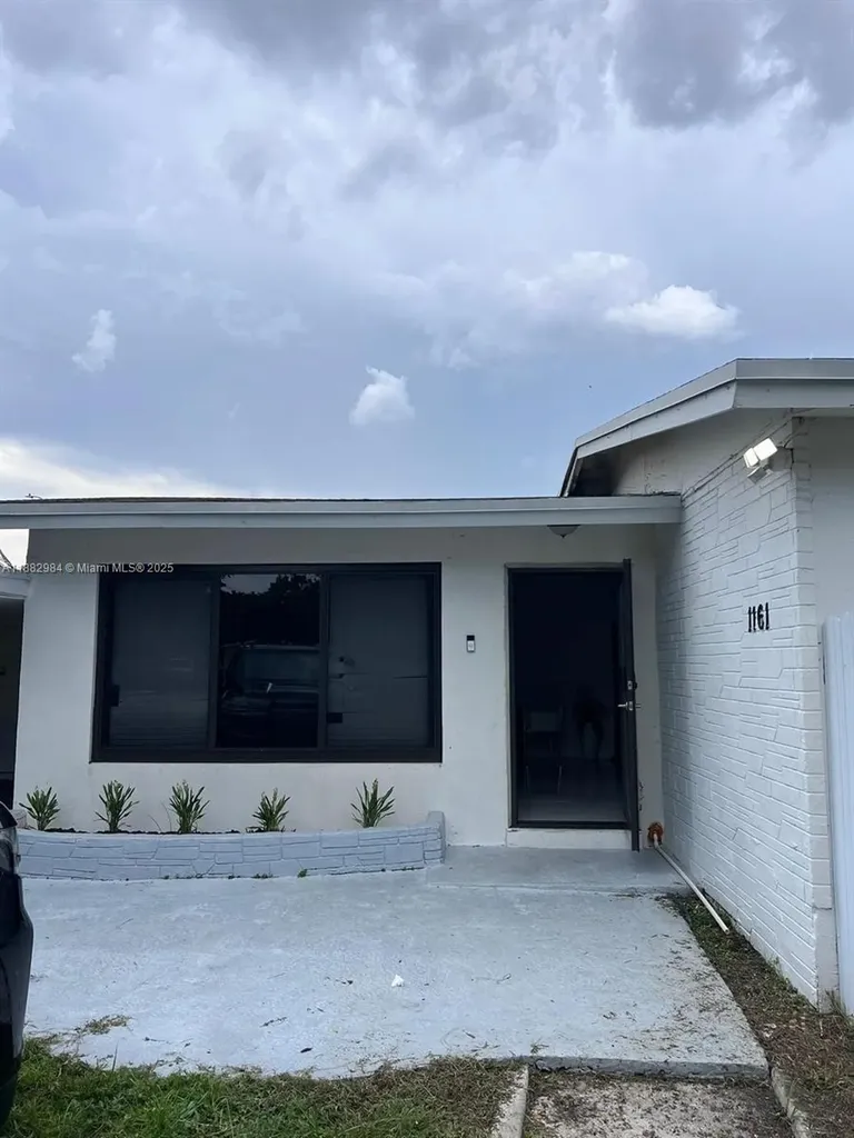 1161 NW 15th Street Fort Lauderdale FL 33311