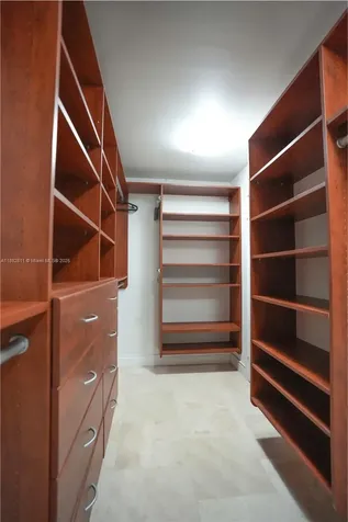 6039 Collins Avenue Miami Beach FL 33140
