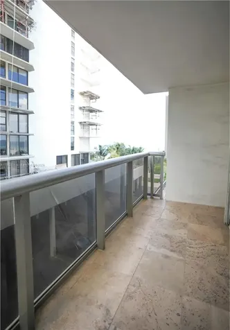6039 Collins Avenue Miami Beach FL 33140