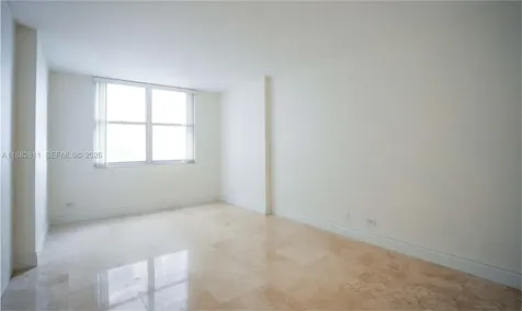 6039 Collins Avenue Miami Beach FL 33140
