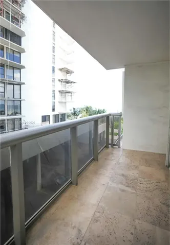 6039 Collins Avenue Miami Beach FL 33140