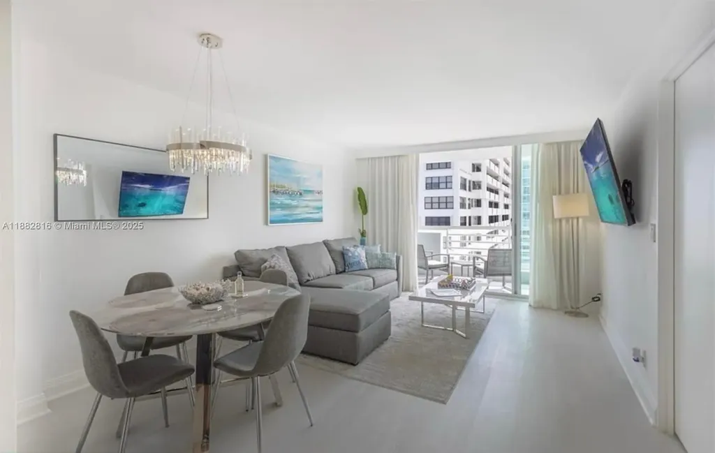 2670 E Sunrise Boulevard Fort Lauderdale FL 33304