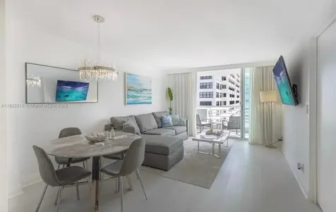 2670 E Sunrise Boulevard Fort Lauderdale FL 33304