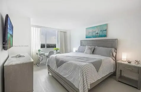 2670 E Sunrise Boulevard Fort Lauderdale FL 33304