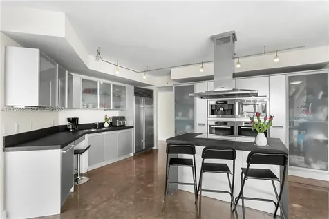 18201 Collins Avenue Sunny Isles Beach FL 33160