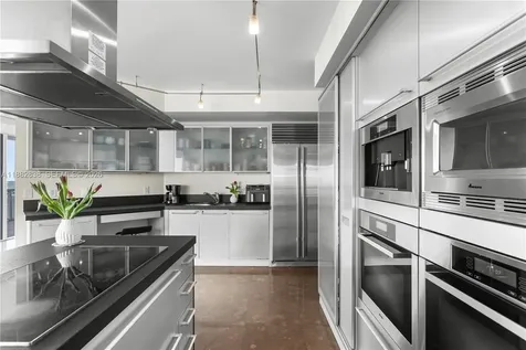 18201 Collins Avenue Sunny Isles Beach FL 33160