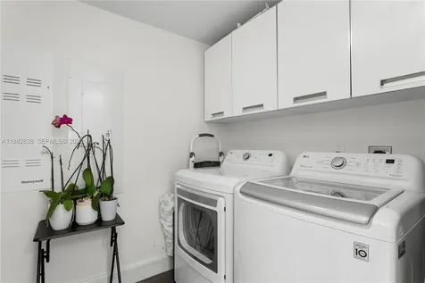18201 Collins Avenue Sunny Isles Beach FL 33160