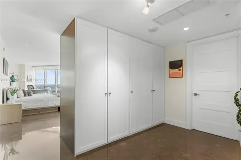 18201 Collins Avenue Sunny Isles Beach FL 33160