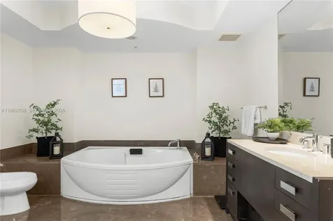 18201 Collins Avenue Sunny Isles Beach FL 33160