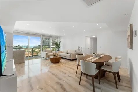 5900 Collins Avenue Miami Beach FL 33140