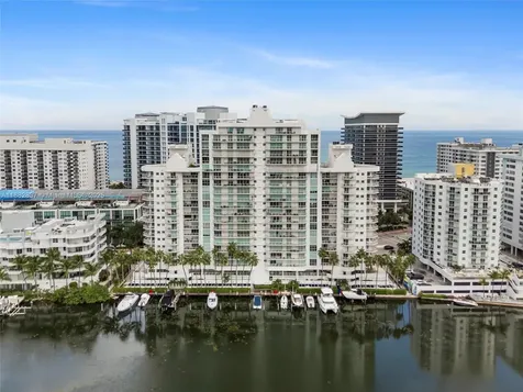 5900 Collins Avenue Miami Beach FL 33140