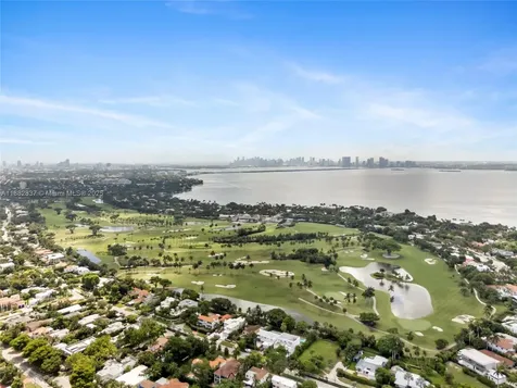 5900 Collins Avenue Miami Beach FL 33140