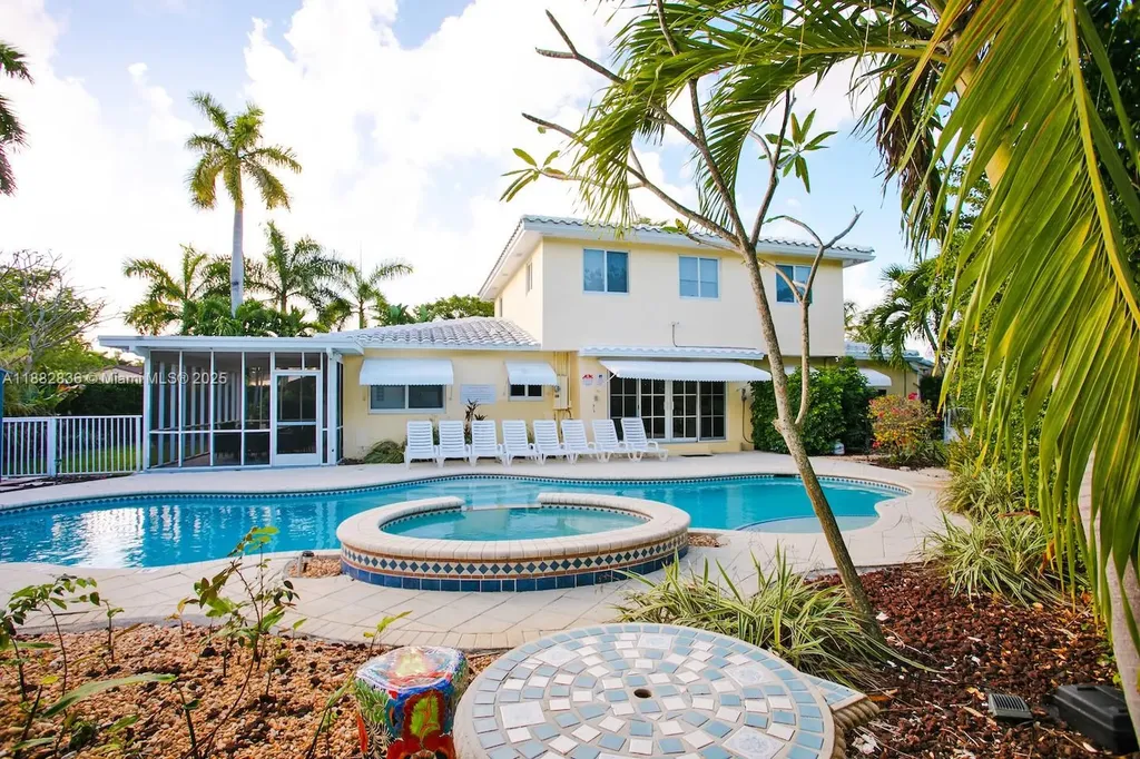 809 S 17th Avenue Hollywood FL 33020