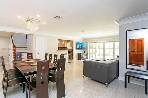 809 S 17th Avenue Hollywood FL 33020