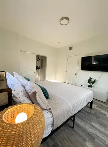 29 Oviedo Avenue Coral Gables FL 33134