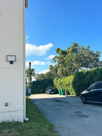 29 Oviedo Avenue Coral Gables FL 33134