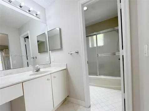 1316 Majesty Terrace Weston FL 33327