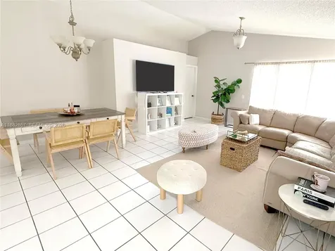 1316 Majesty Terrace Weston FL 33327