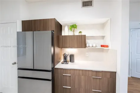 3255 NE 184th Street Aventura FL 33160