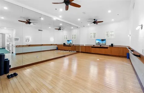 3255 NE 184th Street Aventura FL 33160