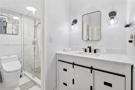 5700 Collins Avenue Miami Beach FL 33140
