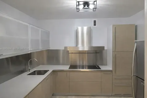 5700 Collins Avenue Miami Beach FL 33140