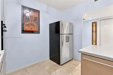 5700 Collins Avenue Miami Beach FL 33140