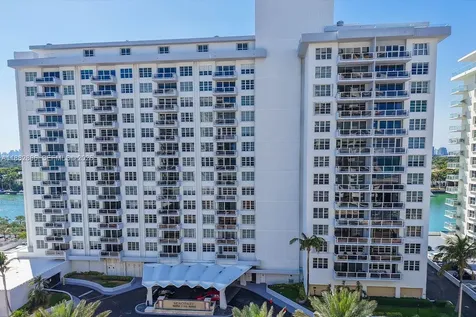 5700 Collins Avenue Miami Beach FL 33140