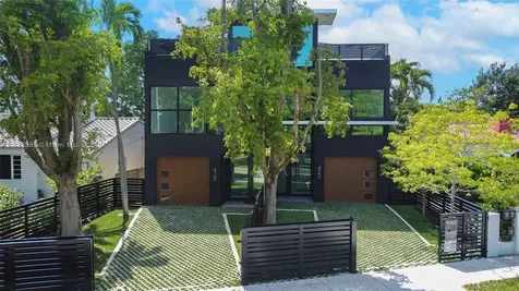 420 SW 15th Road Miami FL 33129