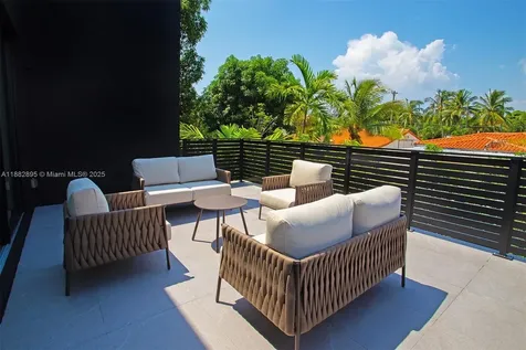 420 SW 15th Road Miami FL 33129